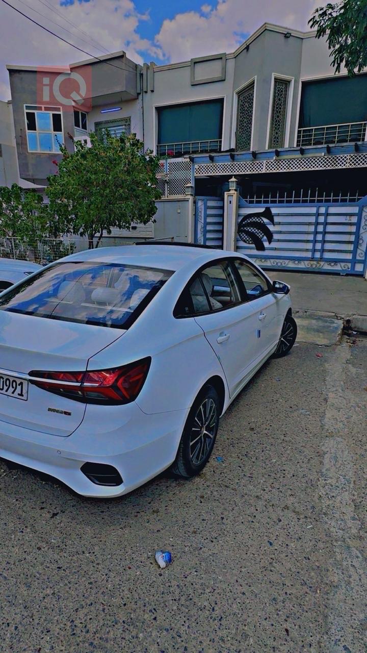 MG 5